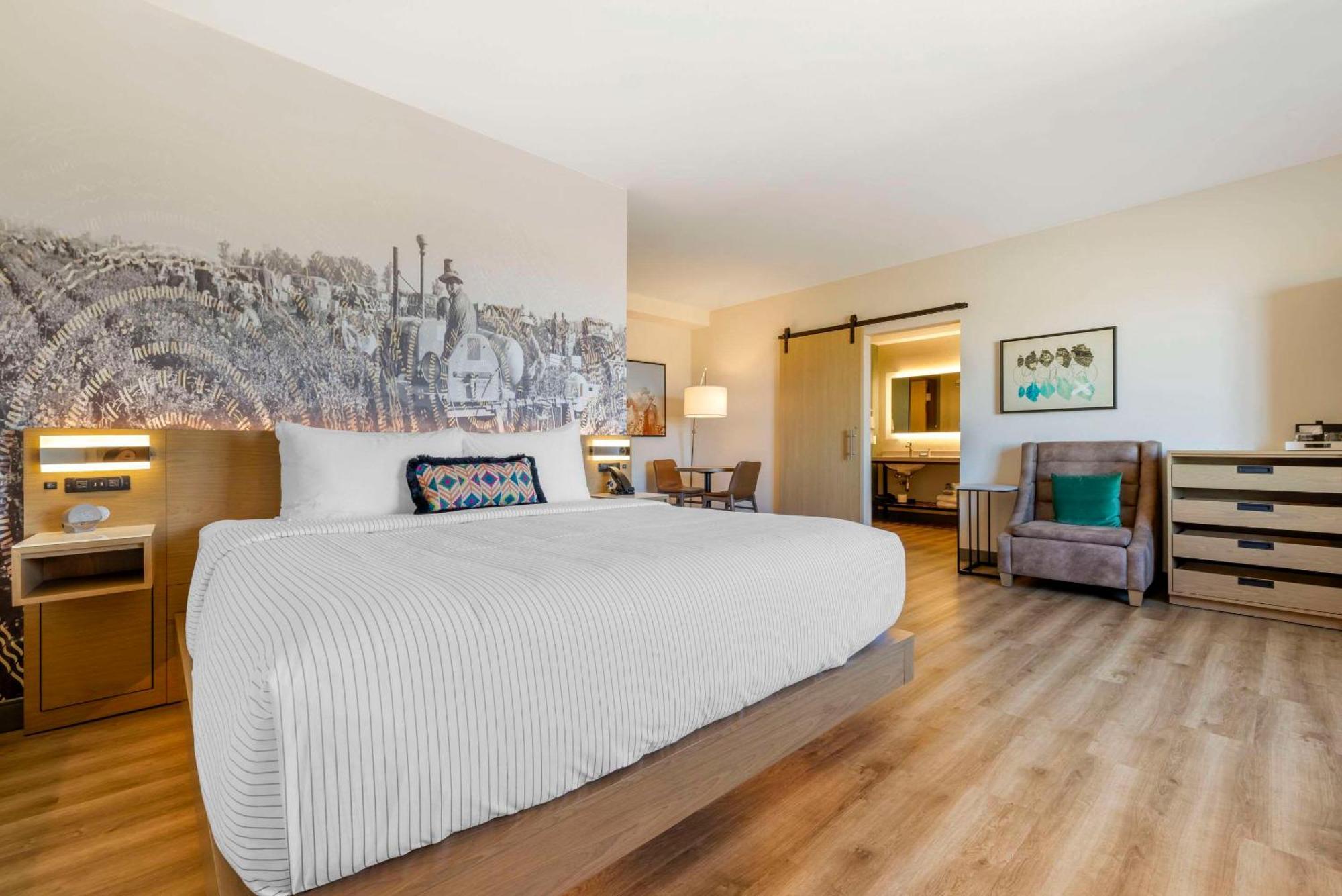 Cambria Hotel El Centro - Imperial Eksteriør billede