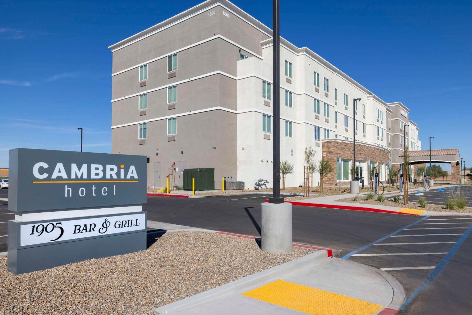 Cambria Hotel El Centro - Imperial Eksteriør billede